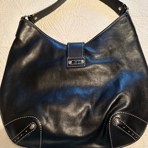 Michael Kors leather shoulder bag - Picture 2 of 7